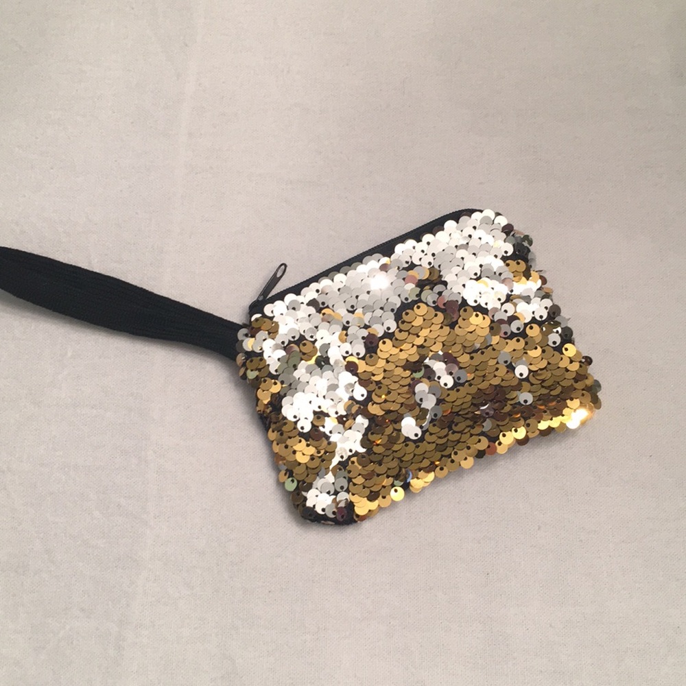 Wristlet